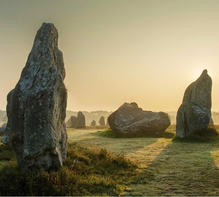 Mégalithes de carnac rives du Morbihan